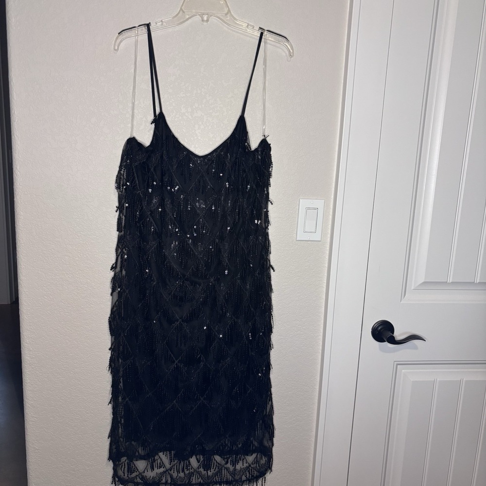 Zenobia Women's Black Sequined‎ Cocktail Midi Dress, 3XL